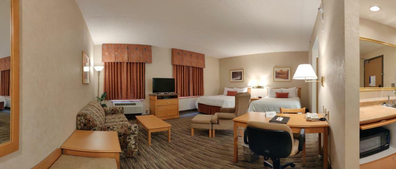 וויניפג Humphry Inn And Suites מראה חיצוני תמונה